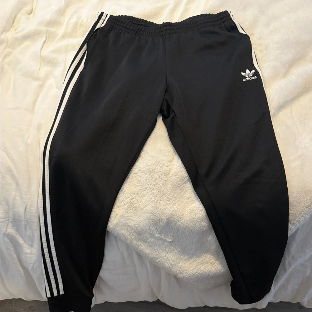 Adidas classic three stripes track pants jogger - Picture 1 of 4